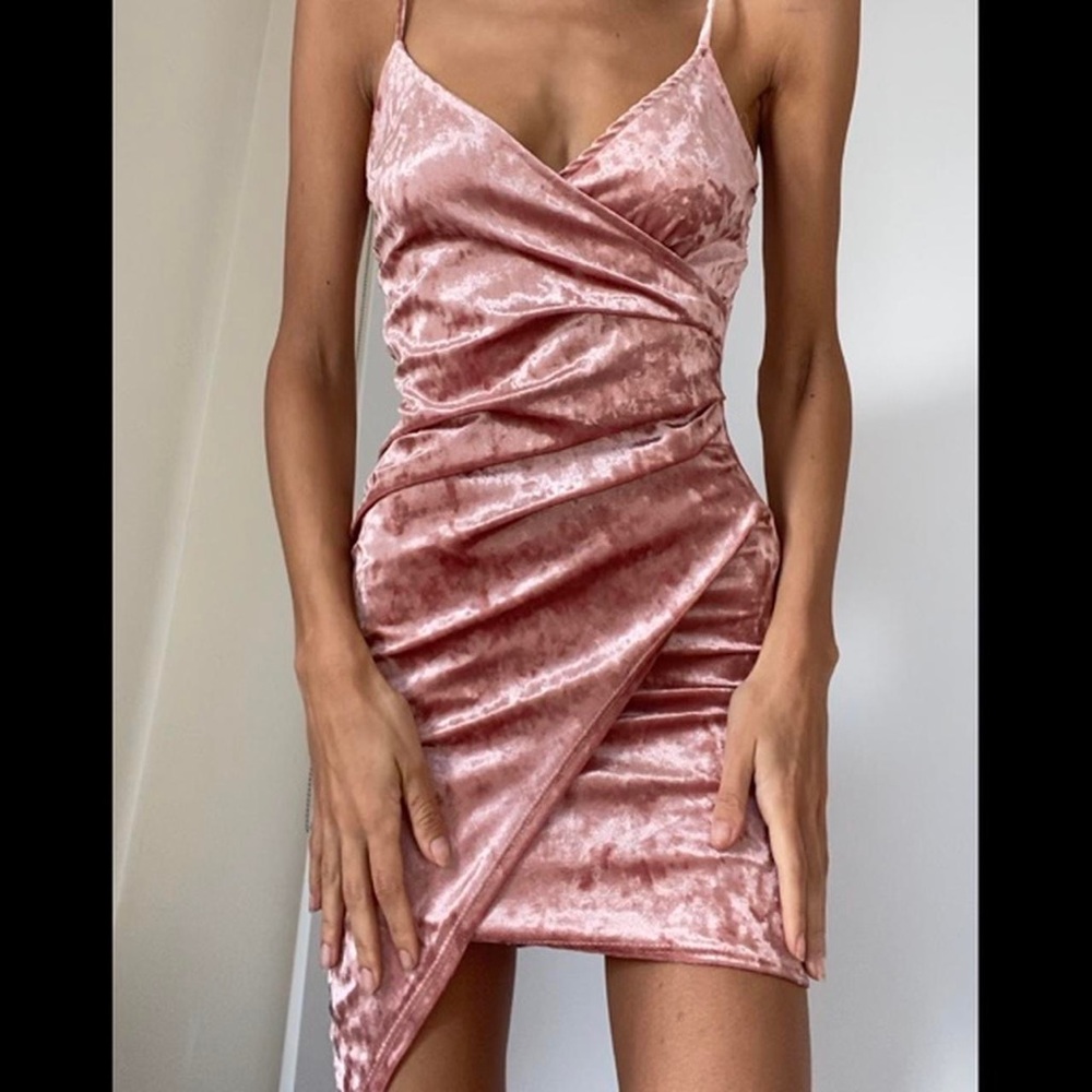 CHARLOTTE RUSSE PINK VELVET MINI DRESS